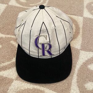 Vintage Colorado Rockies kids’ pinstripe Starter snapback hat
